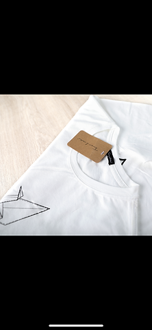 Globe T-Shirt