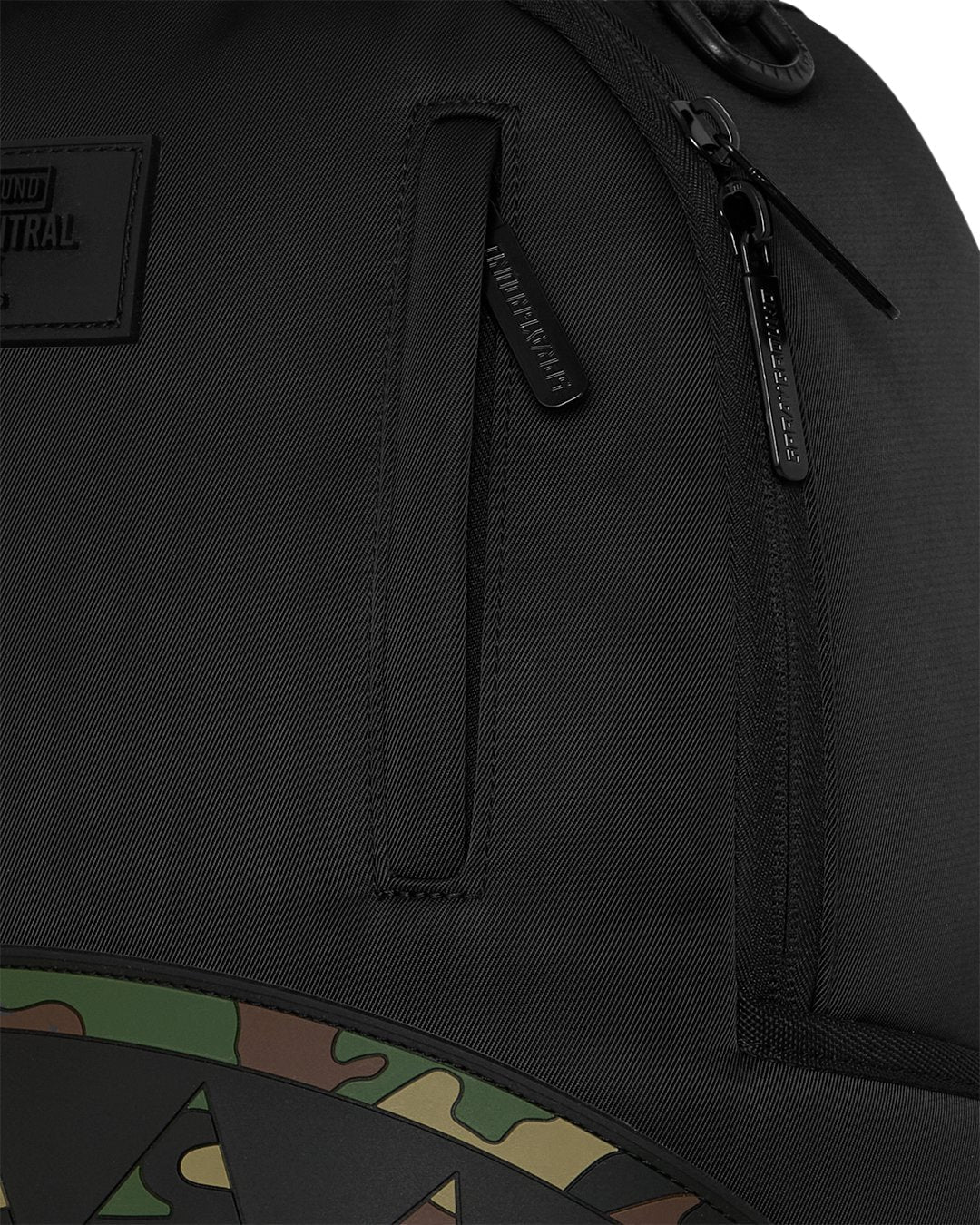 SHARK CENTRAL BLACK NYLON CAMO EMBOSSED SHARK BACKPACK-תיק צבאי נילון