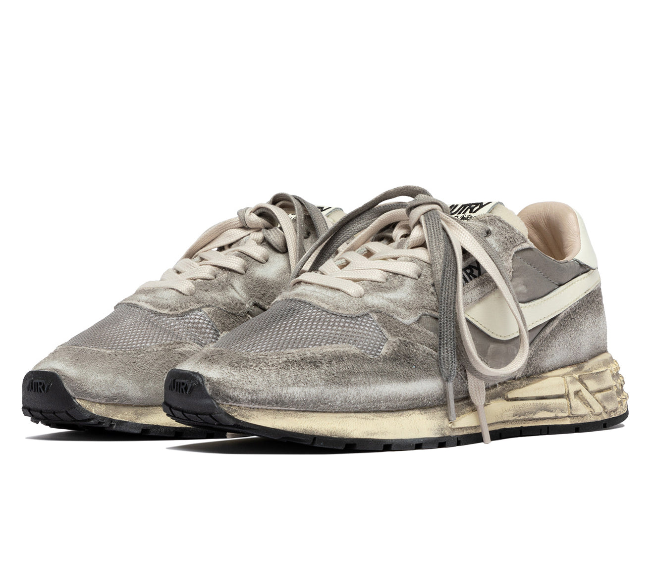 Autry YS07 – Vintage Grey Charm Sneakers |אוטרי סניקרס וינטג' אפור עם תליונים